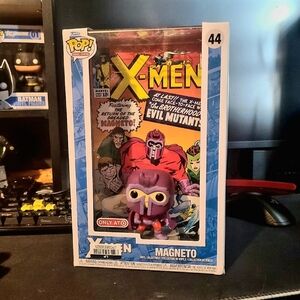 Funko POP! Comic Cover:
Marvel- X-Men 4 Magneto
Figure. Check Description